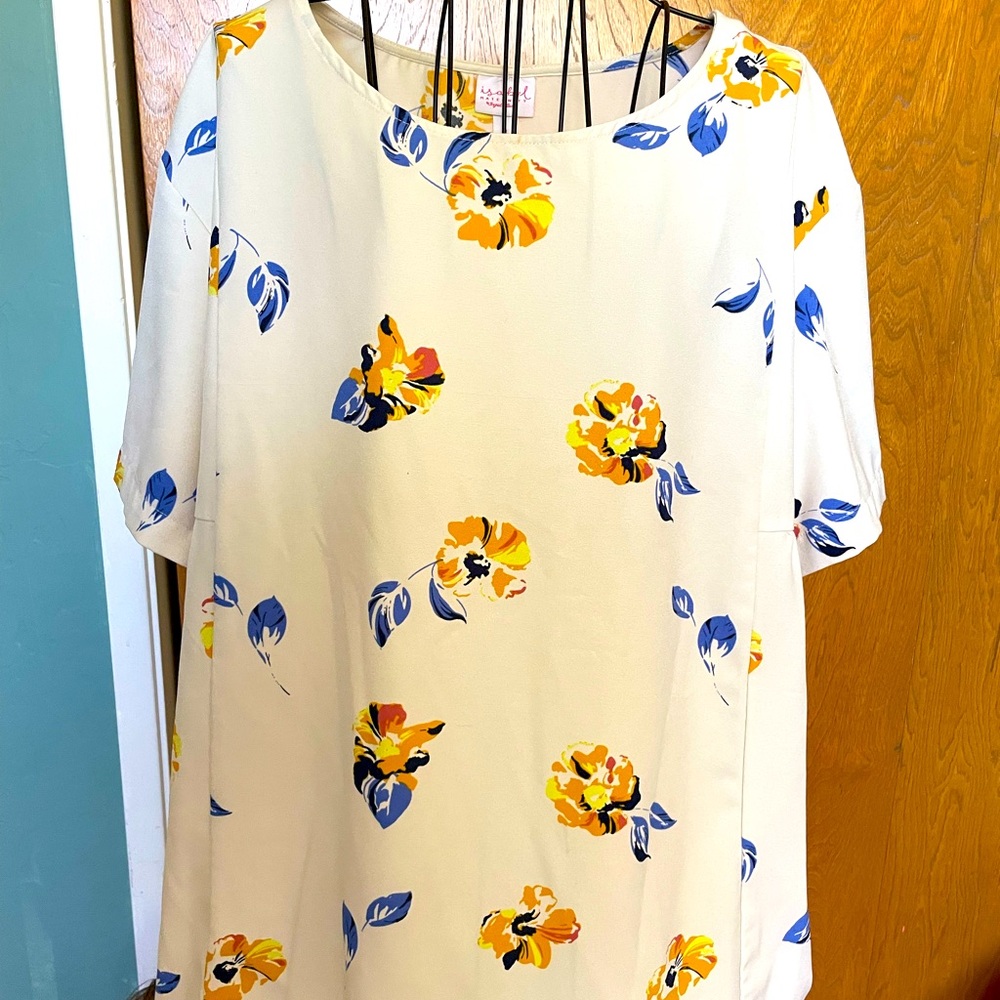 Isabel Maternity blouse size M